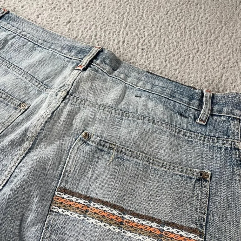 Vintage Southpole Baggy Hip-hop Skate Rave 38 Embroidered Denim Shorts Jorts Y2K - Picture 6 of 6